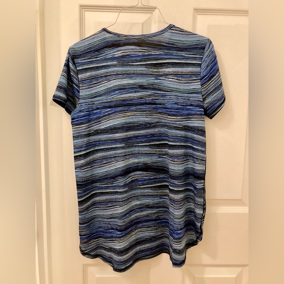 Shirt in wavy blues pattern size S - Picture 2 of 7